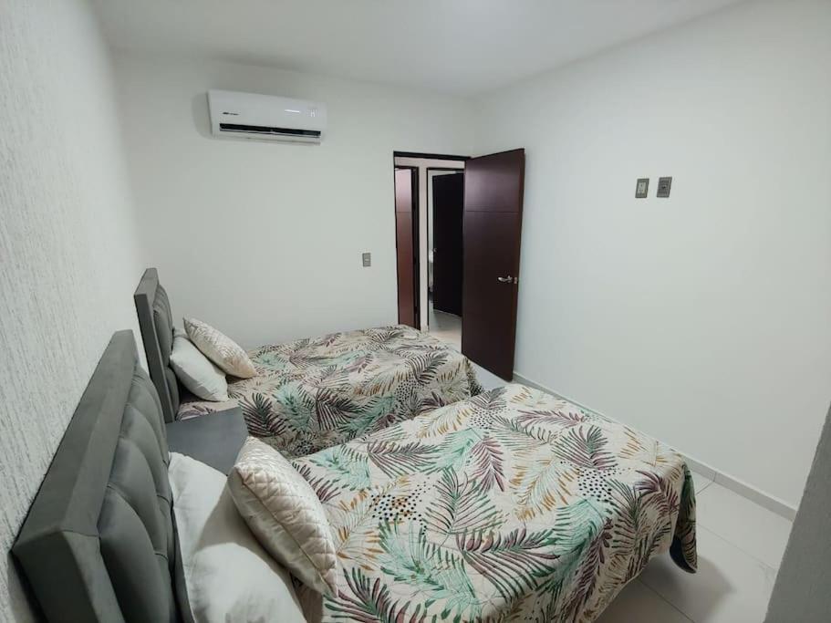 Departamento Con Alberca Appartement Manzanillo Buitenkant foto